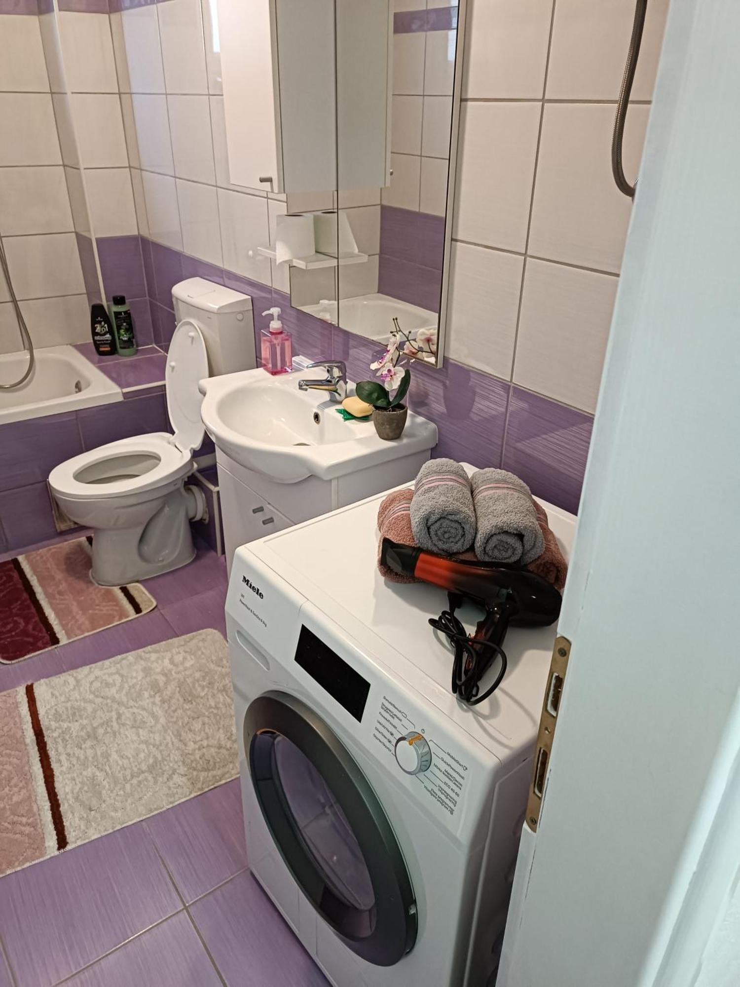 Holiday Konjic Apartment Bagian luar foto