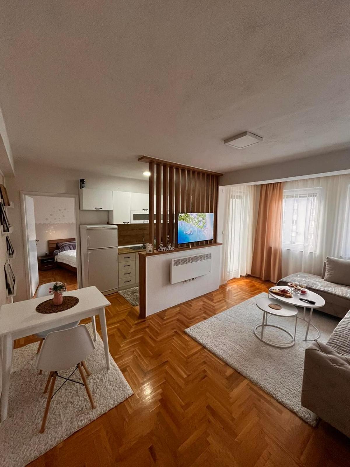 Holiday Konjic Apartment Bagian luar foto