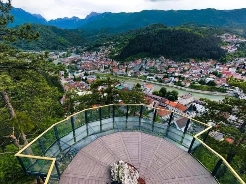 Holiday Konjic Apartment Bagian luar foto