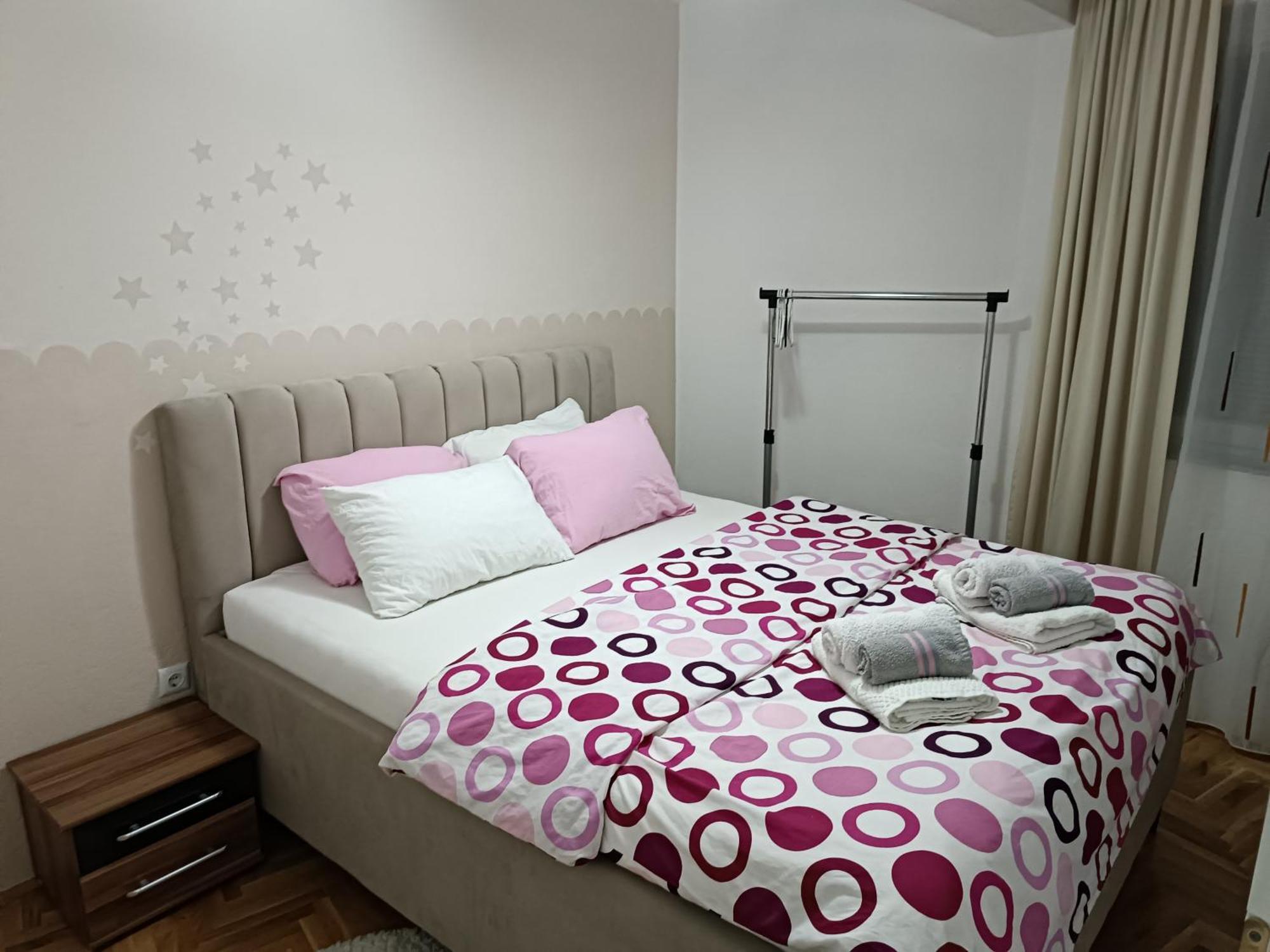 Holiday Konjic Apartment Bagian luar foto